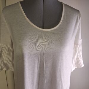 LOFT White Pleated Sleeve T-Shirt Size Small
